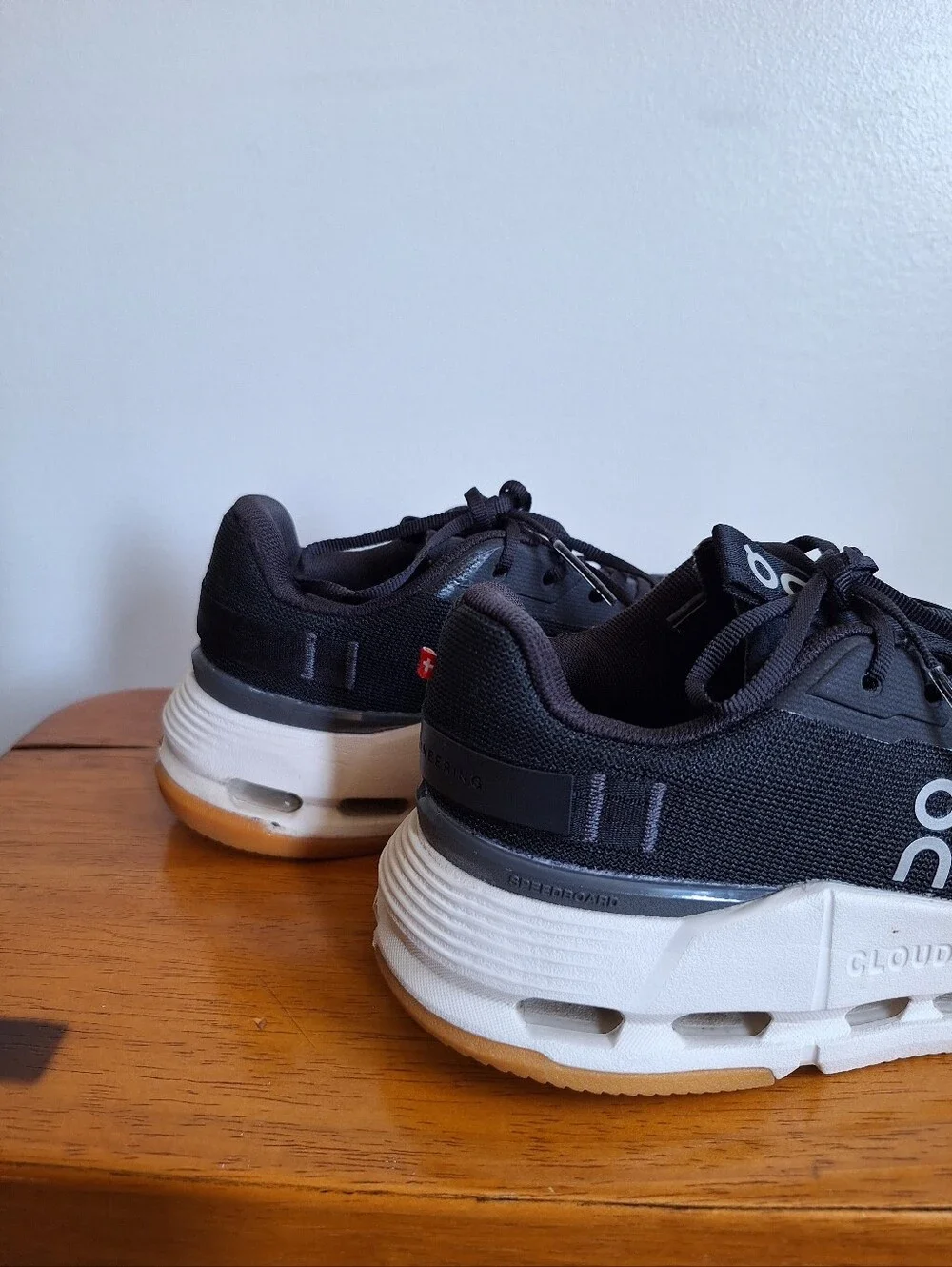 On Cloudnova Form 2 Women's Black/ Ivory Size 6.5